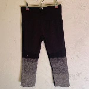 Black and Grey Gradient Lulu Leggings